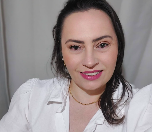 Valdineia Damarat Pereira